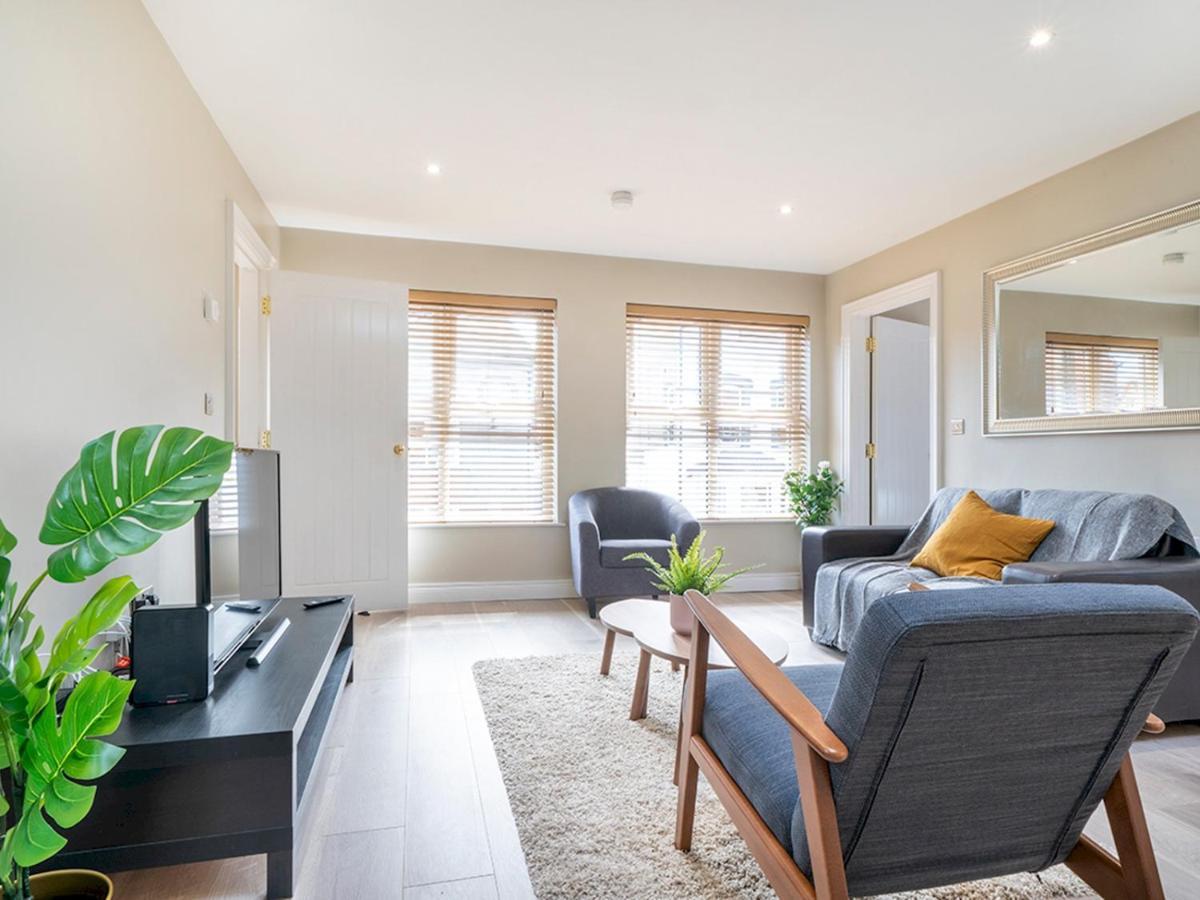 Pass The Keys Stunning 2br Apt In Fab Location With Top Amenities Apartment *