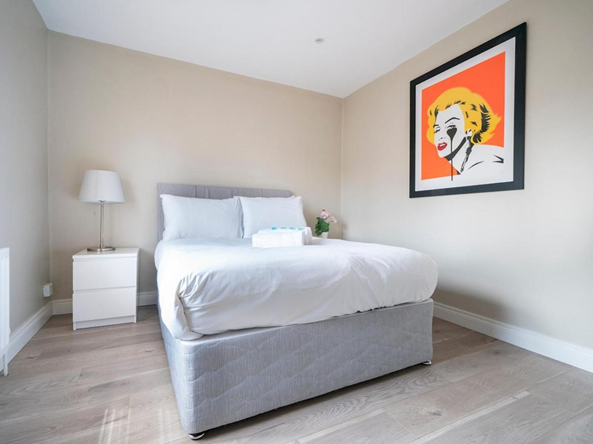 Pass The Keys Stunning 2br Apt In Fab Location With Top Amenities * Belfast
