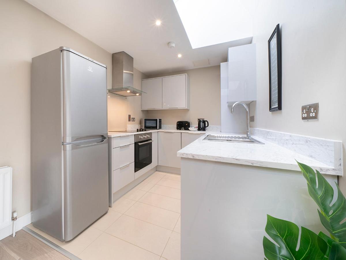 Apartment Pass The Keys Stunning 2br Apt In Fab Location With Top Amenities