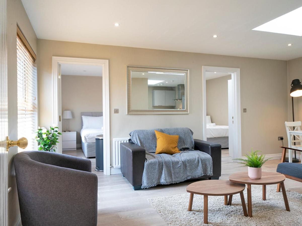 Pass The Keys Stunning 2br Apt In Fab Location With Top Amenities Apartment