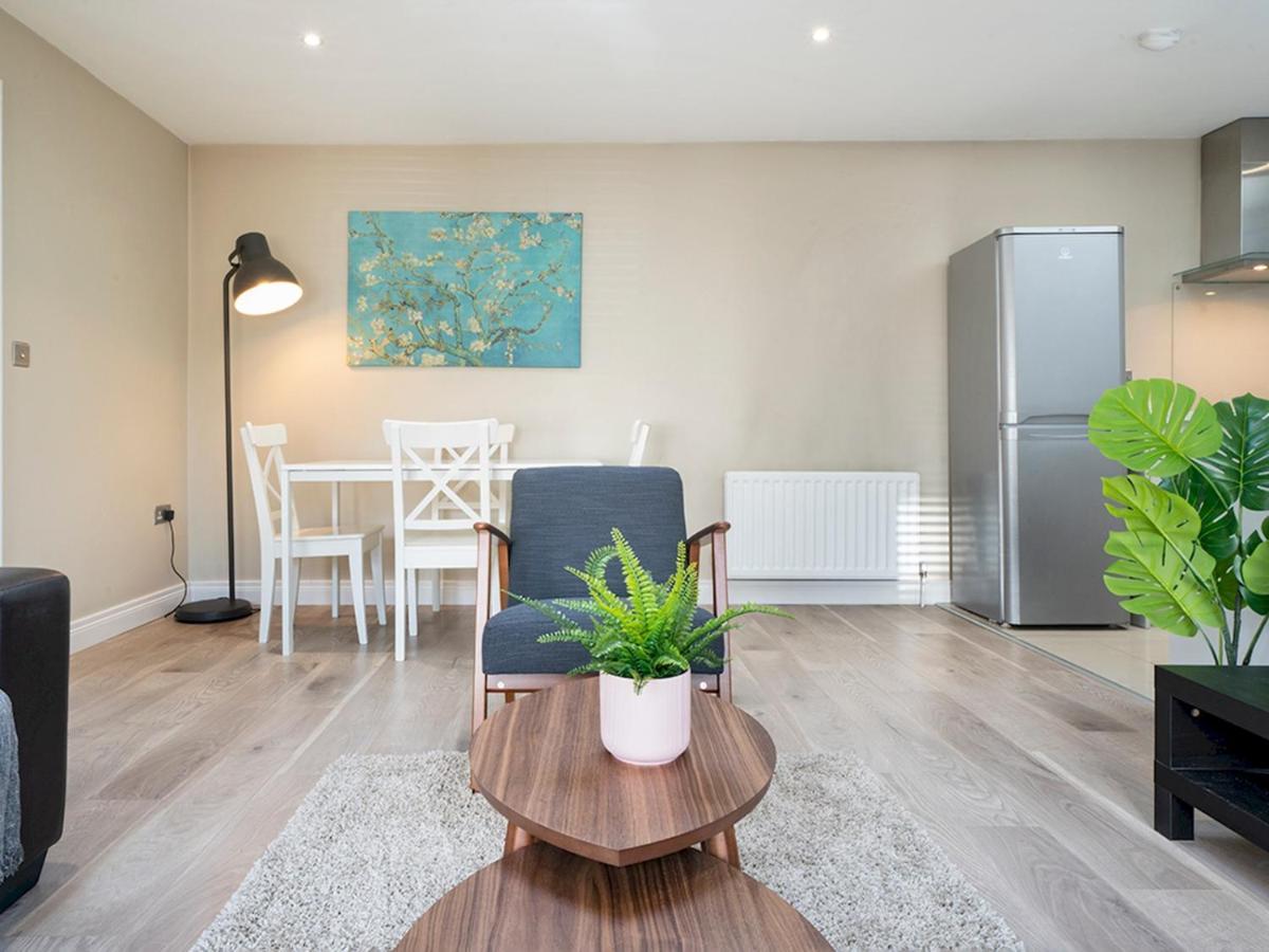 Apartment Pass The Keys Stunning 2br Apt In Fab Location With Top Amenities *