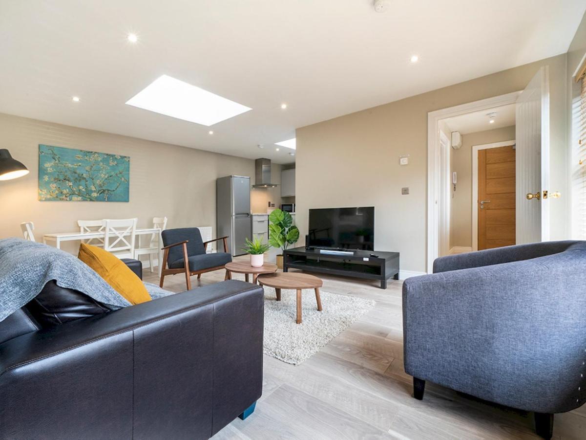 Pass The Keys Stunning 2br Apt In Fab Location With Top Amenities Appartement